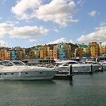 Marina De 8 فيلة البوفيرا