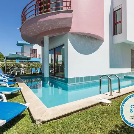 Marina De 8 Албуфейра