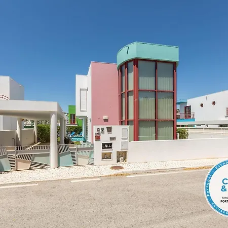 Marina De 8 Вилла