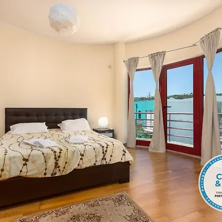 Marina De 8 Вилла