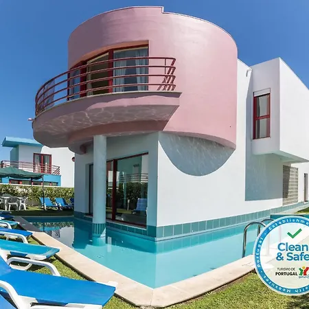 Вилла Marina De 8 *