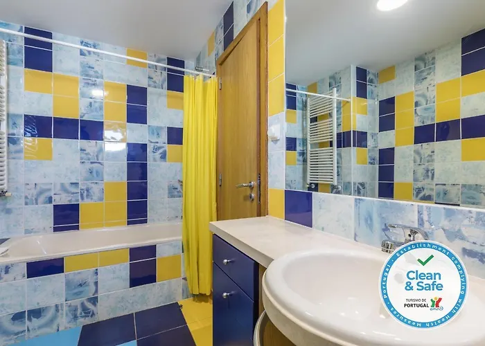 Marina De 8 البوفيرا