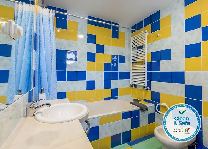 Marina De 8 فيلة البوفيرا