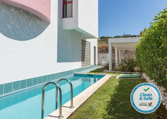 Marina De 8 فيلة *