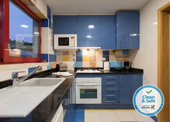 Marina De 8 فيلة البوفيرا