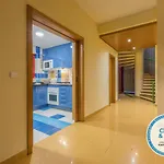 Marina De 8 *