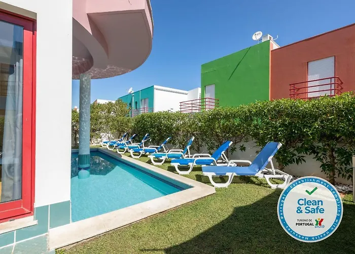 别墅 Marina De 8 *