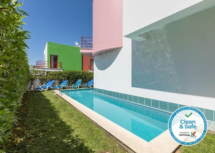 Marina De 8 别墅 *